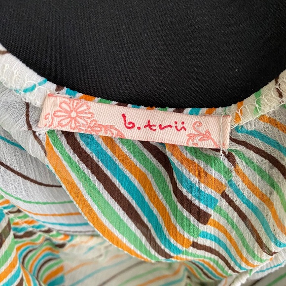 Shirt - Picture 2 of 2